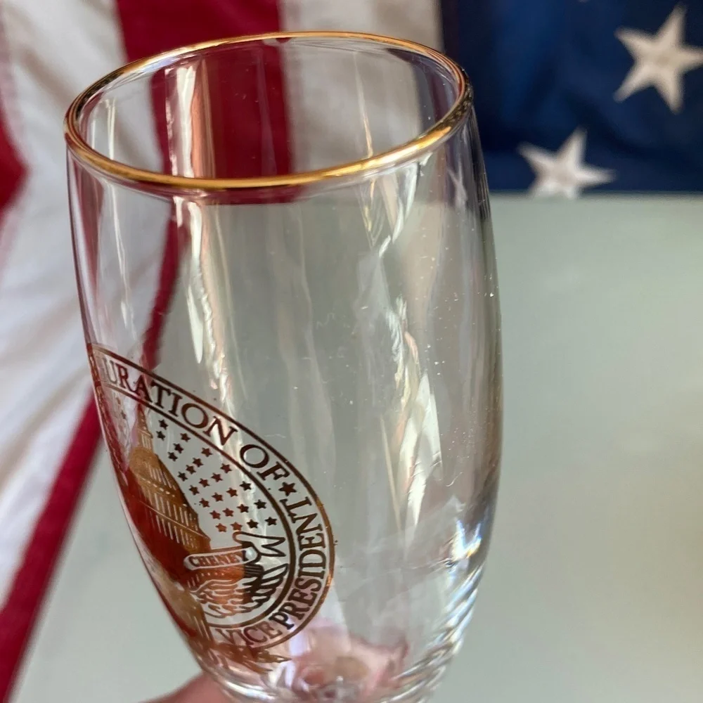 Champaign Glasses 2001 Inauguration of George W. Bush EUC